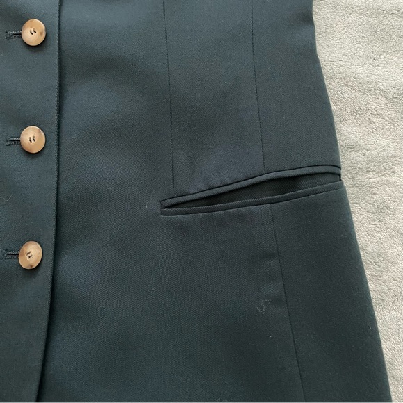 Liz Claiborne Jacket Women’s Green Long Sleeve Four Button Three Pocket Front - Picture 6 of 8